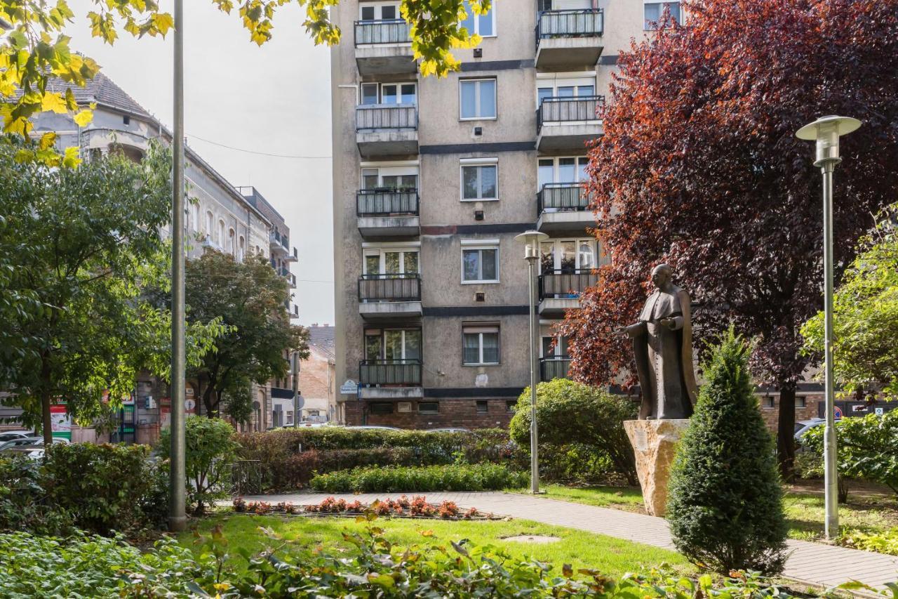 New Blue Danube Apartment With Balcony And Parking Budapest Eksteriør bilde