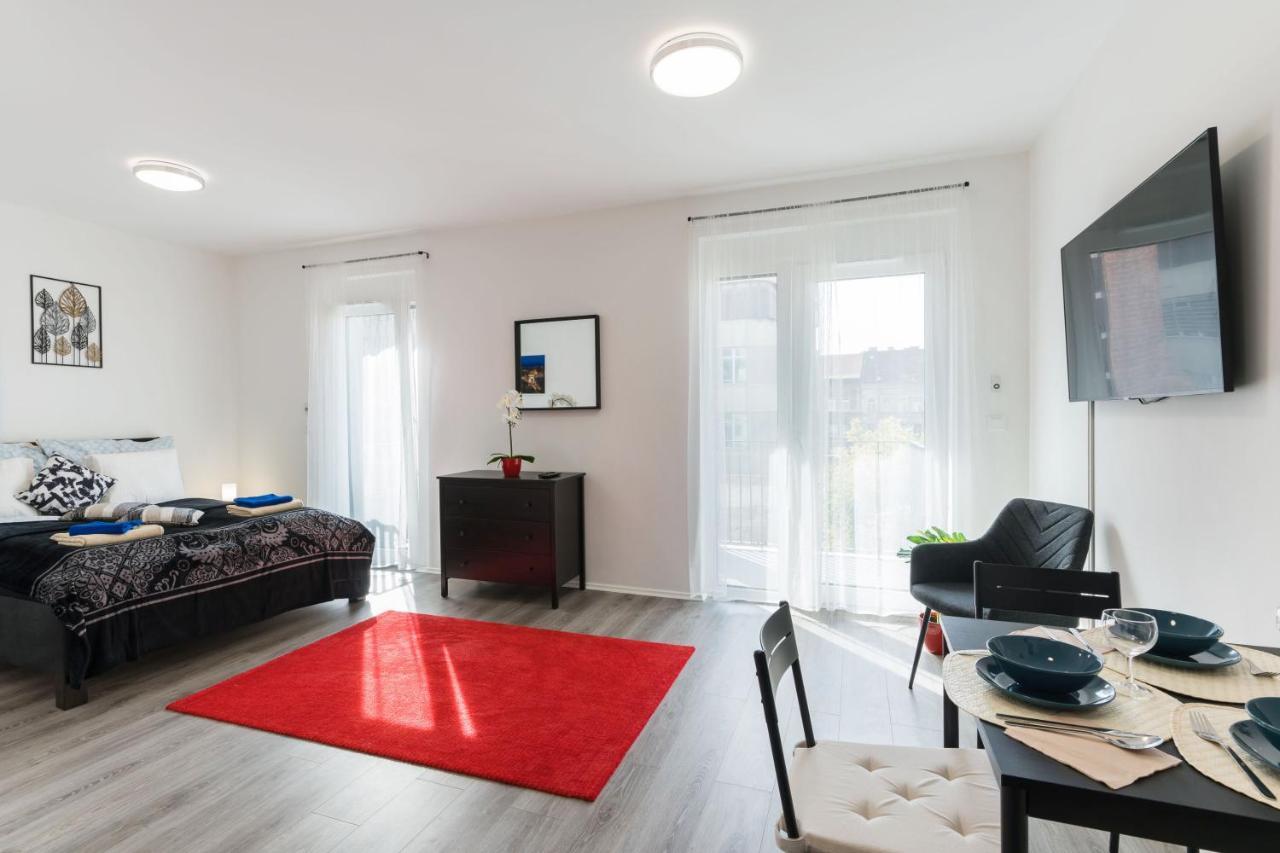 New Blue Danube Apartment With Balcony And Parking Budapest Eksteriør bilde